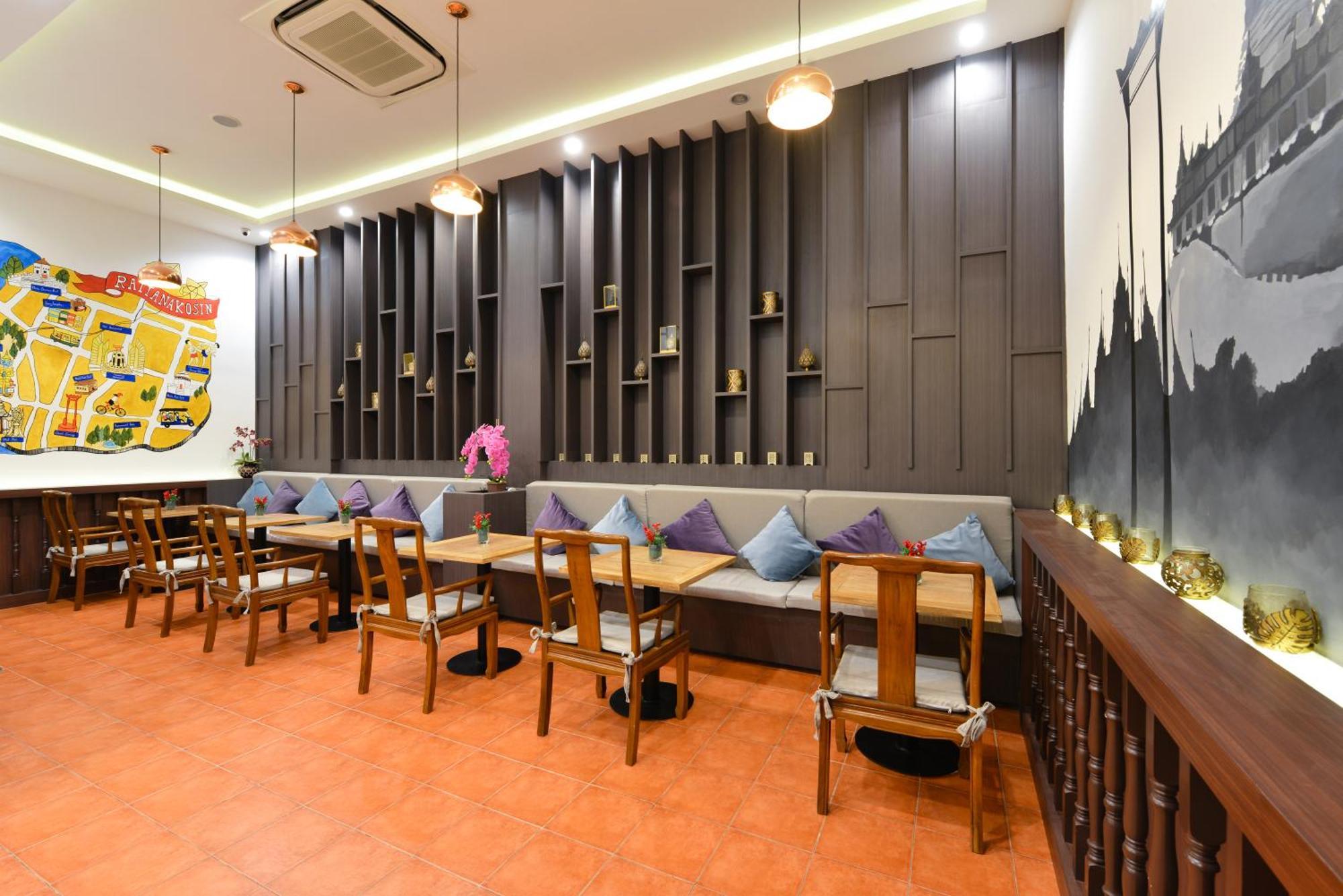 빌라 드 프라나콘 - 를레 앤 샤토 방콕 외부 사진 Interior of the restaurant