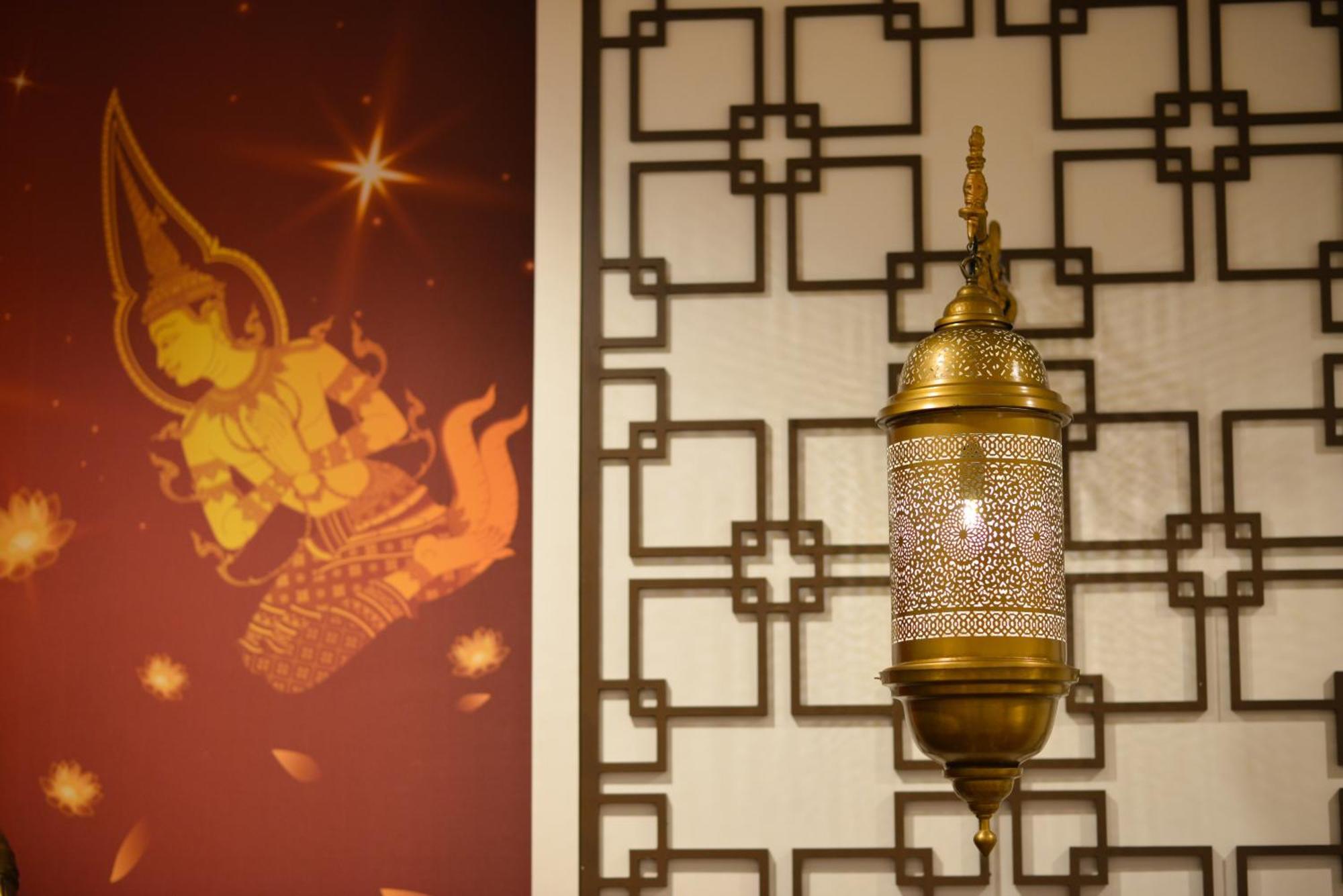 빌라 드 프라나콘 - 를레 앤 샤토 방콕 외부 사진 Thai style lantern